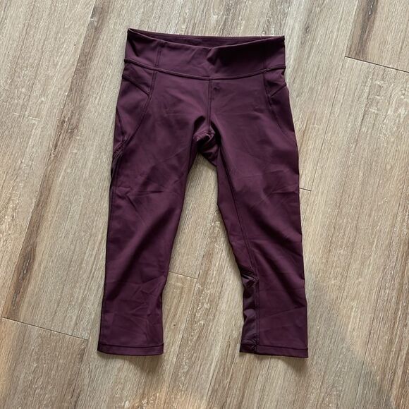 Lululemon • Sculpt It Crop Bordeaux Drama - Picture 7 of 8